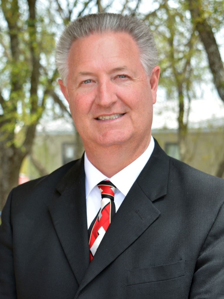 photo of Superintendent Dr. Eric Wright 
